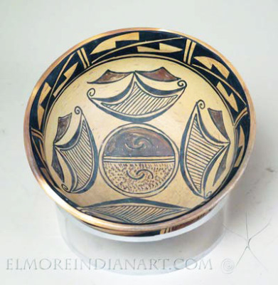 Hopi Yellowware Helmet Stew Bowl by Nampeyo c. 1915 