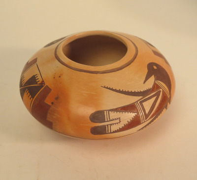 Contemporary Hopi Seed Jar by Vernida Polacca Nampeyo