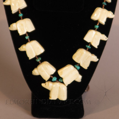 Single Strand Bear Fetish Necklace w/ 19 Bears, c. 1960