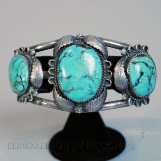 Navajo & Pueblo Jewelry